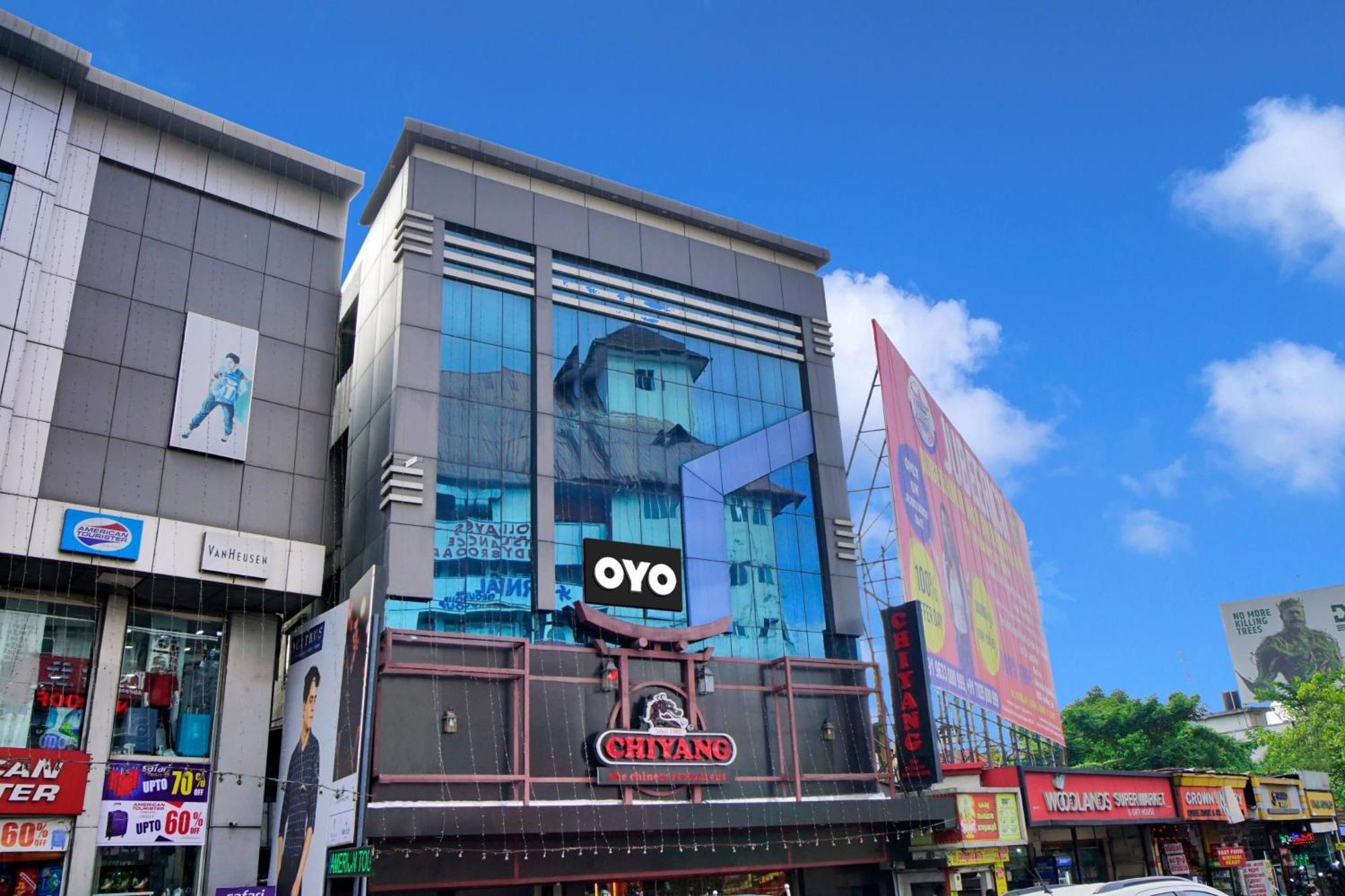 Hotel O Chiyang Hotel Angamali Exteriör bild