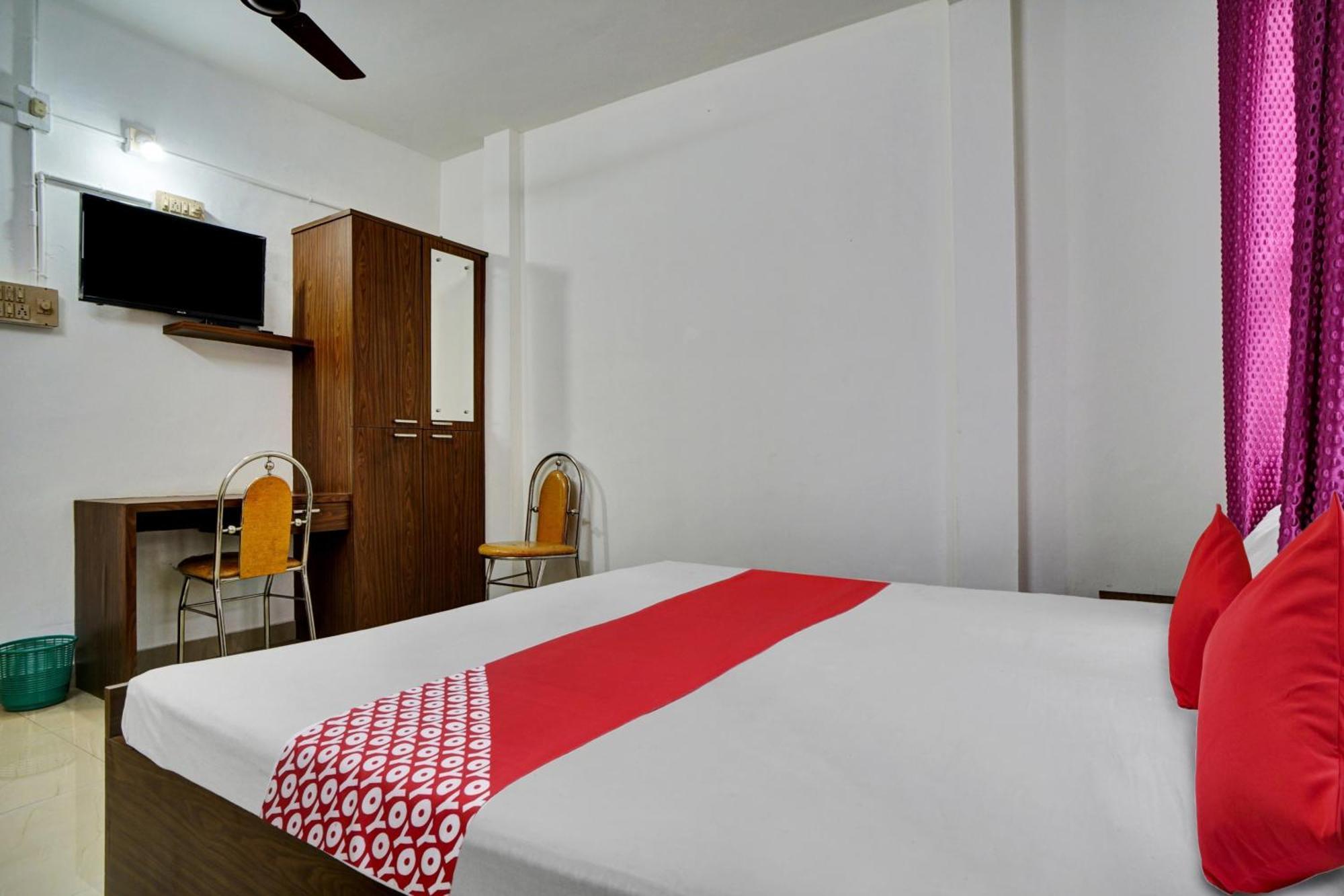 Hotel O Chiyang Hotel Angamali Exteriör bild