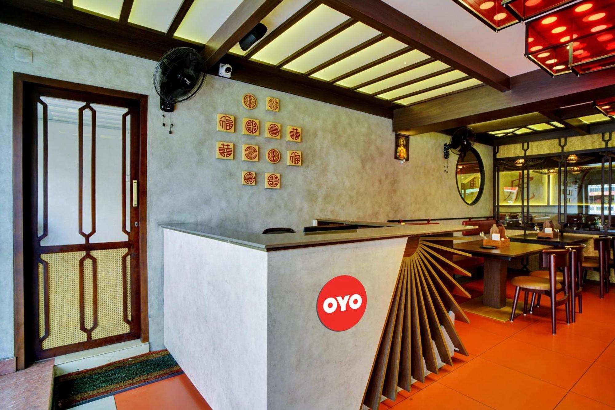 Hotel O Chiyang Hotel Angamali Exteriör bild