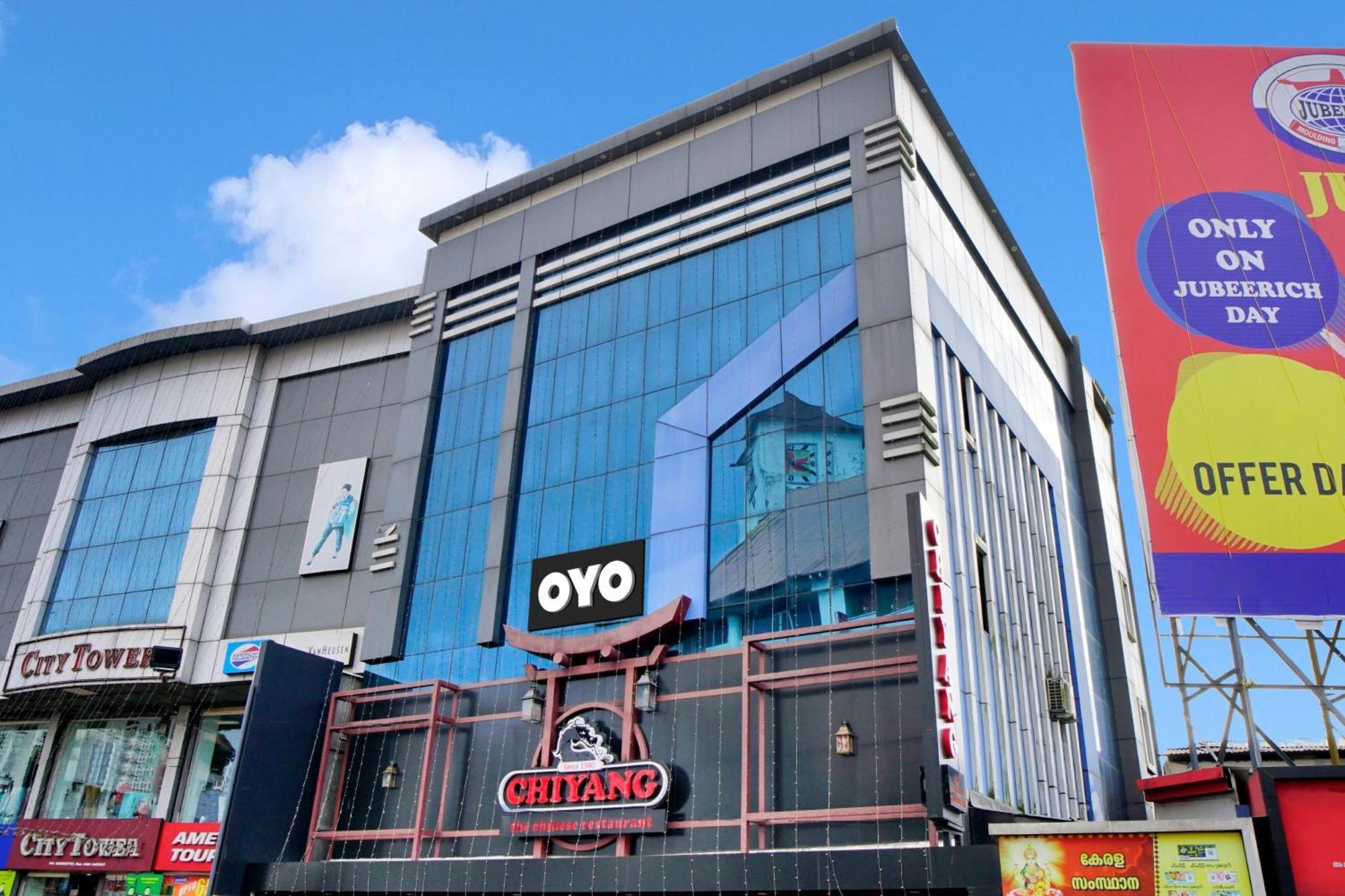 Hotel O Chiyang Hotel Angamali Exteriör bild